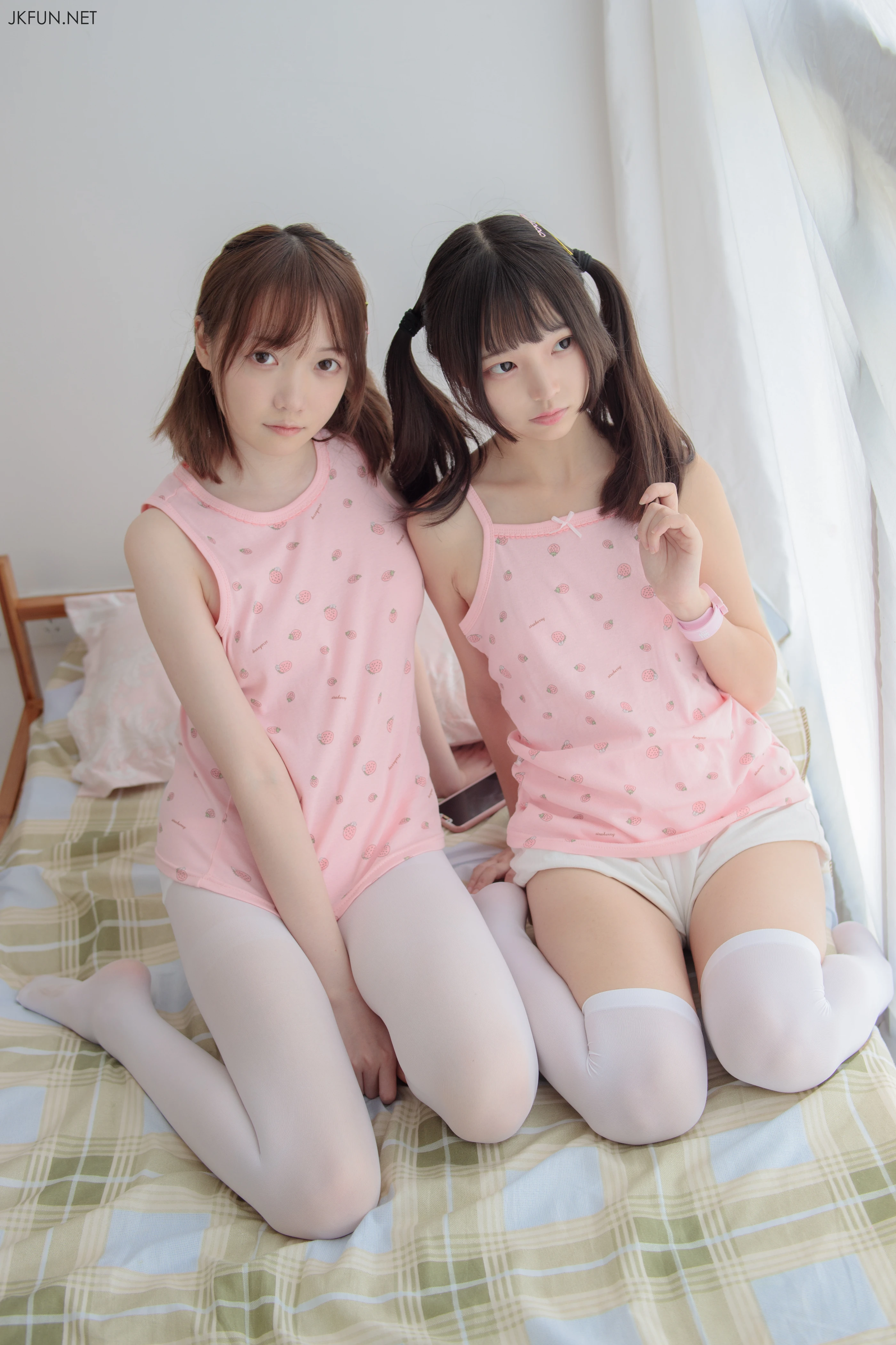 森萝财团 [JKFUN-015] 甜心闺蜜白丝 [88P 1V]插图9